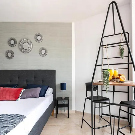 Near פואנגירולה