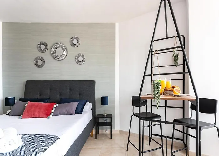 Near フエンヒロラ